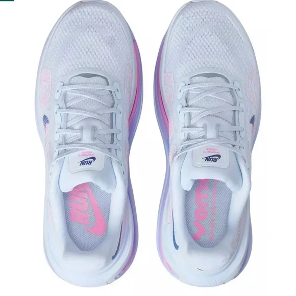 Nike Women's Vomero Premium - Like New - Size 9 - Picture 2 of 13